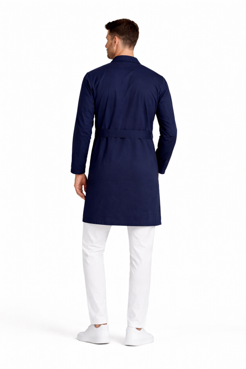 Męski fartuch laboratoryjny granatowy na guziki