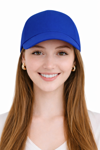 Czapka z twardym daszkiem kolor chabrowy widok z przodu.png